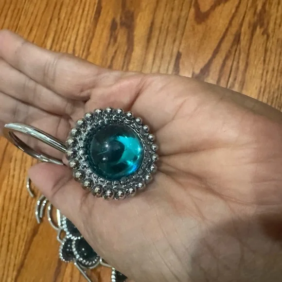 Elegant 12 pc Silver and Teal Shower Curtain Hooks - Picture 2 of 2